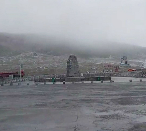 f0f1115bce034cf8a1f32beaef52abd5